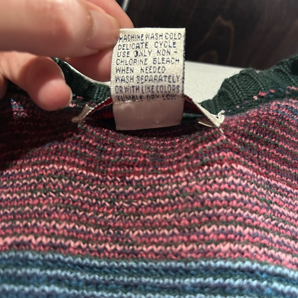 Vest - Picture 4 of 7